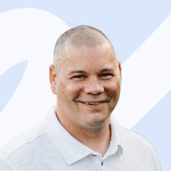 Jebidiah Burnett, Senior Domain Broker at SAW.com
